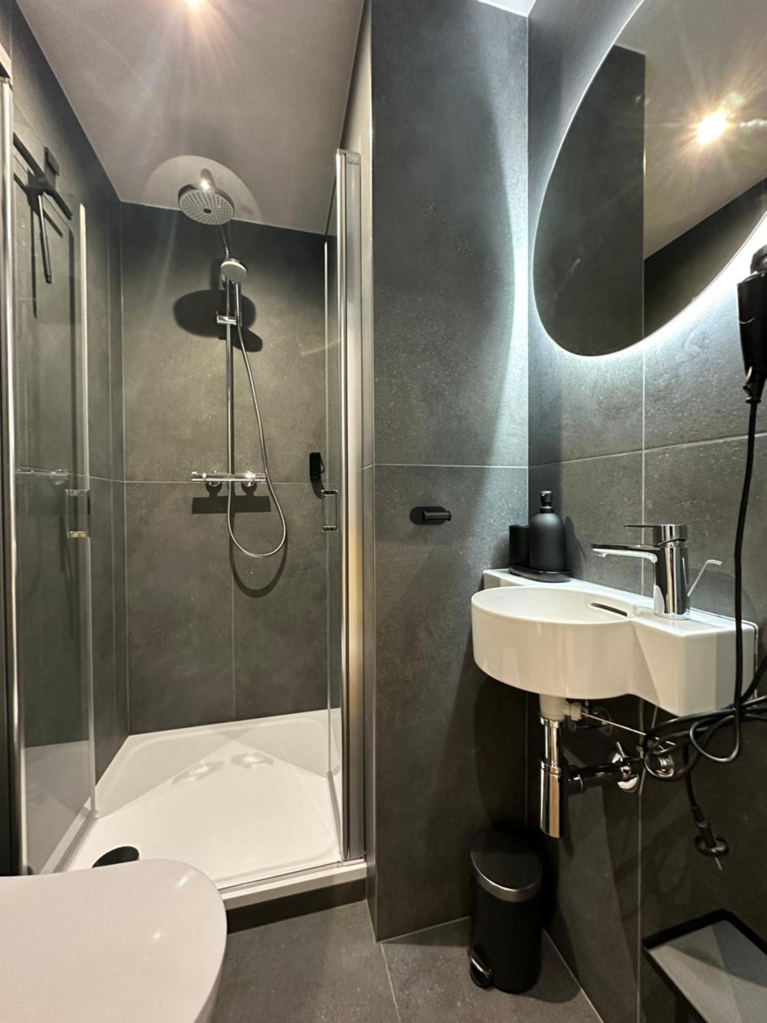 Botanique Rooms With Sauna By Homester Brno Quarto foto